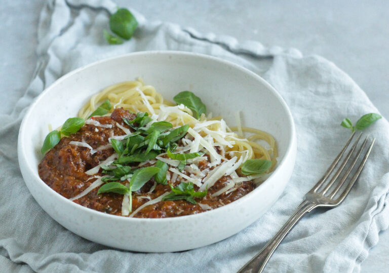 Kødfri spaghetti bolognese med grøntsager og quinoa Pilens Køkken