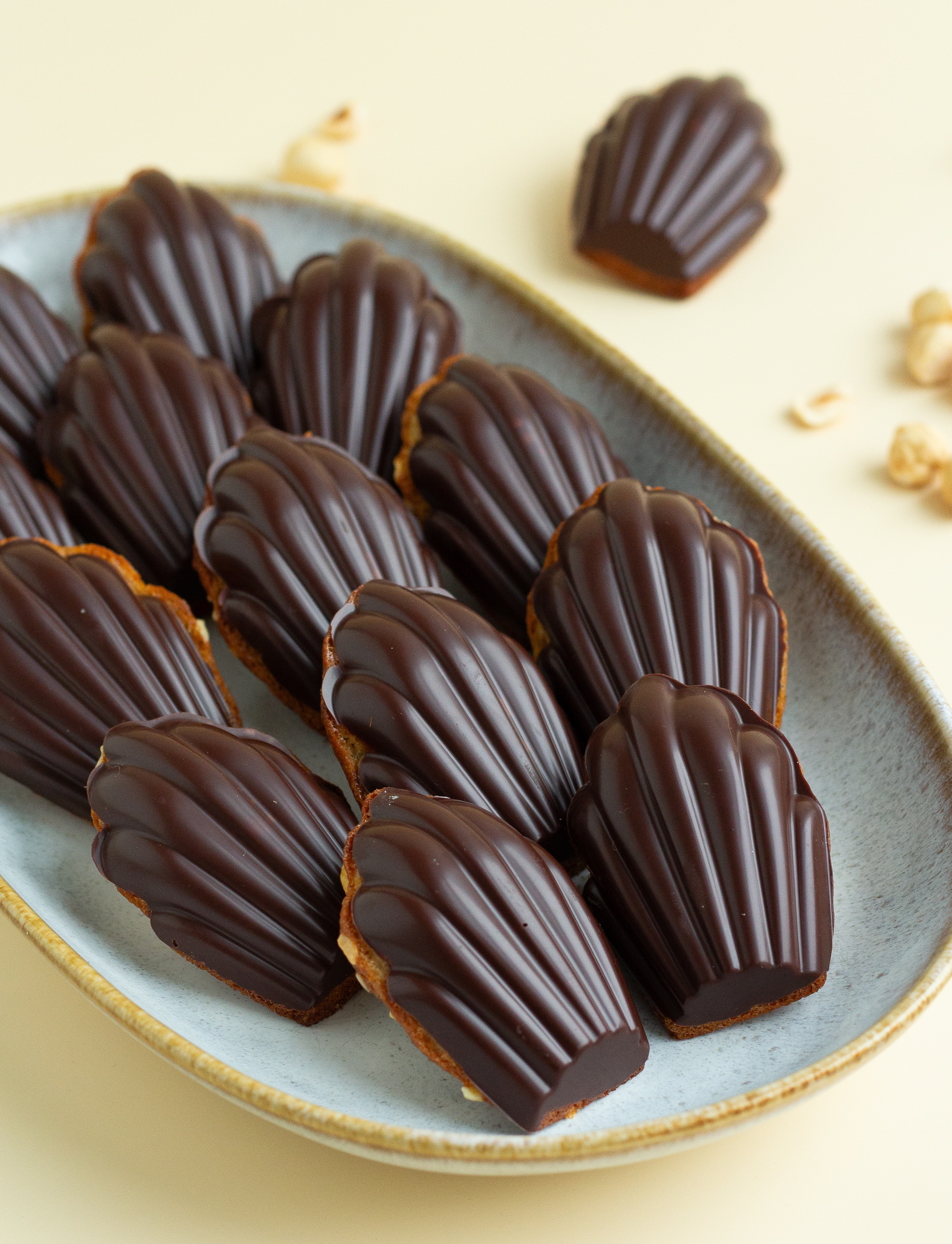Madeleines med hasselnødder